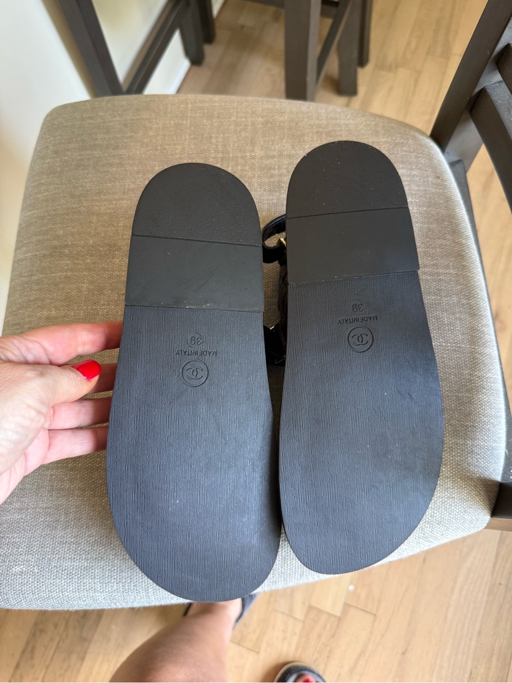 CHANEL Black Quilted Leather Sandal with Gold CC Logos - Picture 4 of 4